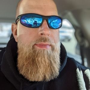 Meet your Posher, Eric